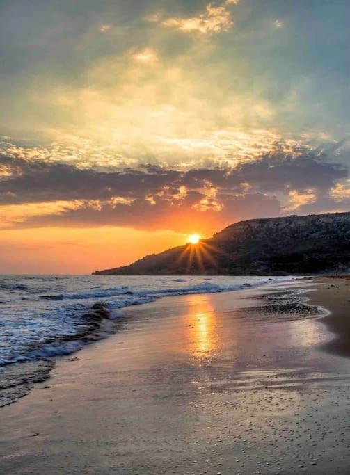Sunset Apt Modern 1 Bedroom Apt Near The Beach Birżebbuġa Exterior foto